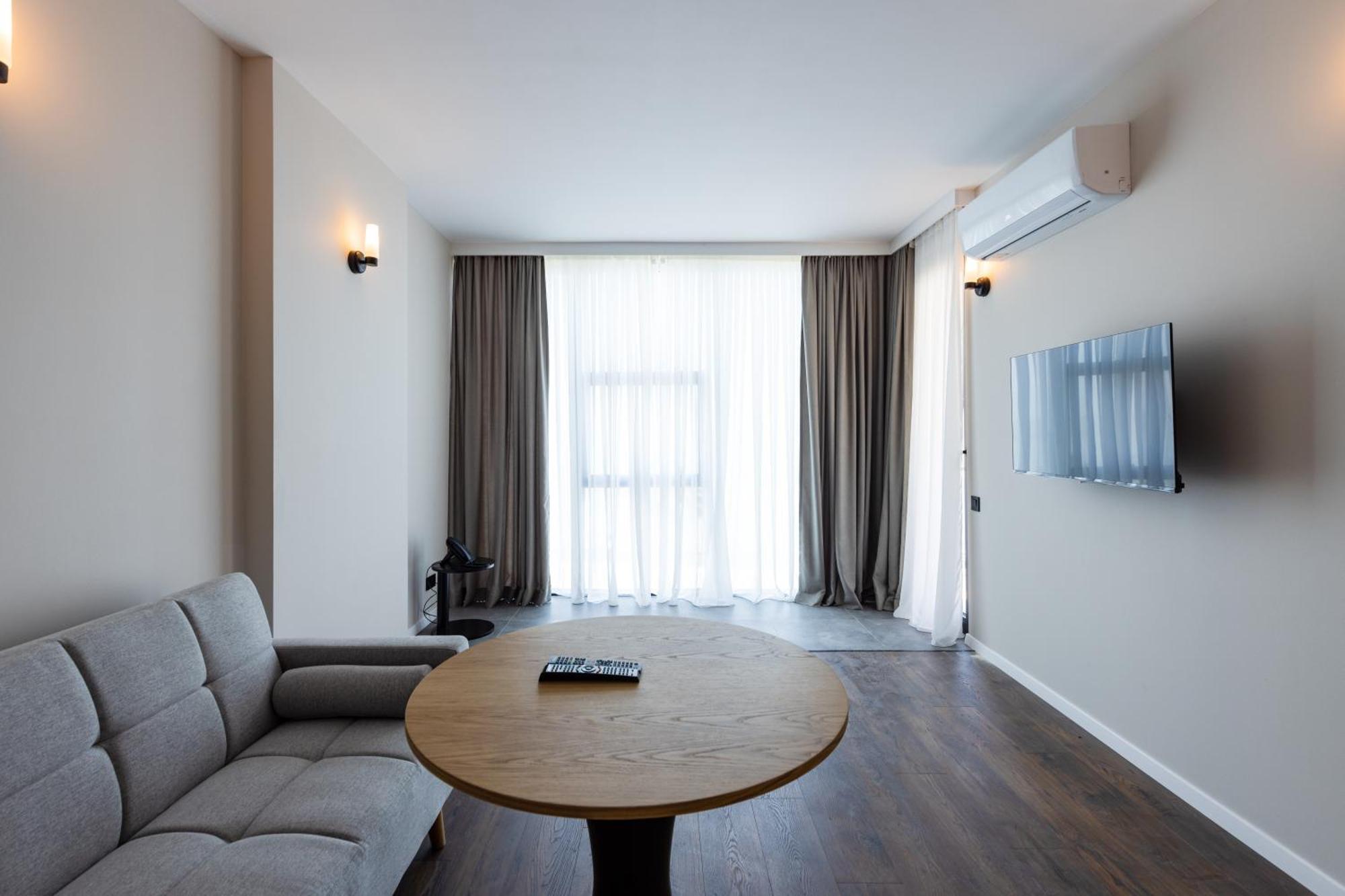 Aqua Batumi Hotel & Apartments المظهر الخارجي الصورة