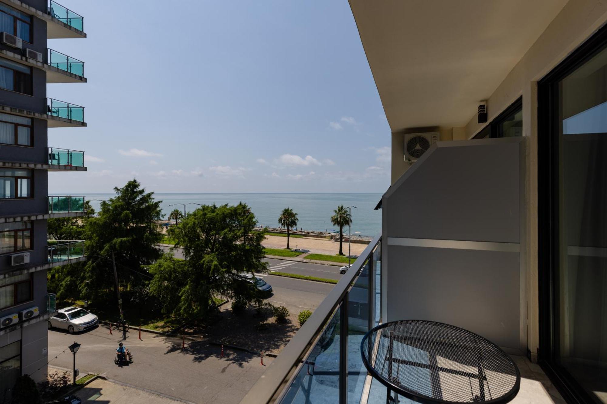 Aqua Batumi Hotel & Apartments المظهر الخارجي الصورة