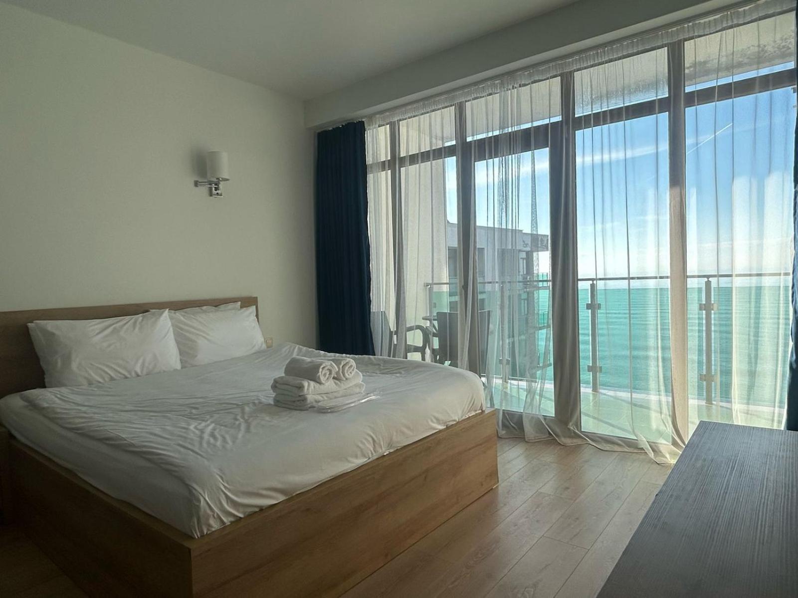 Aqua Batumi Hotel & Apartments المظهر الخارجي الصورة