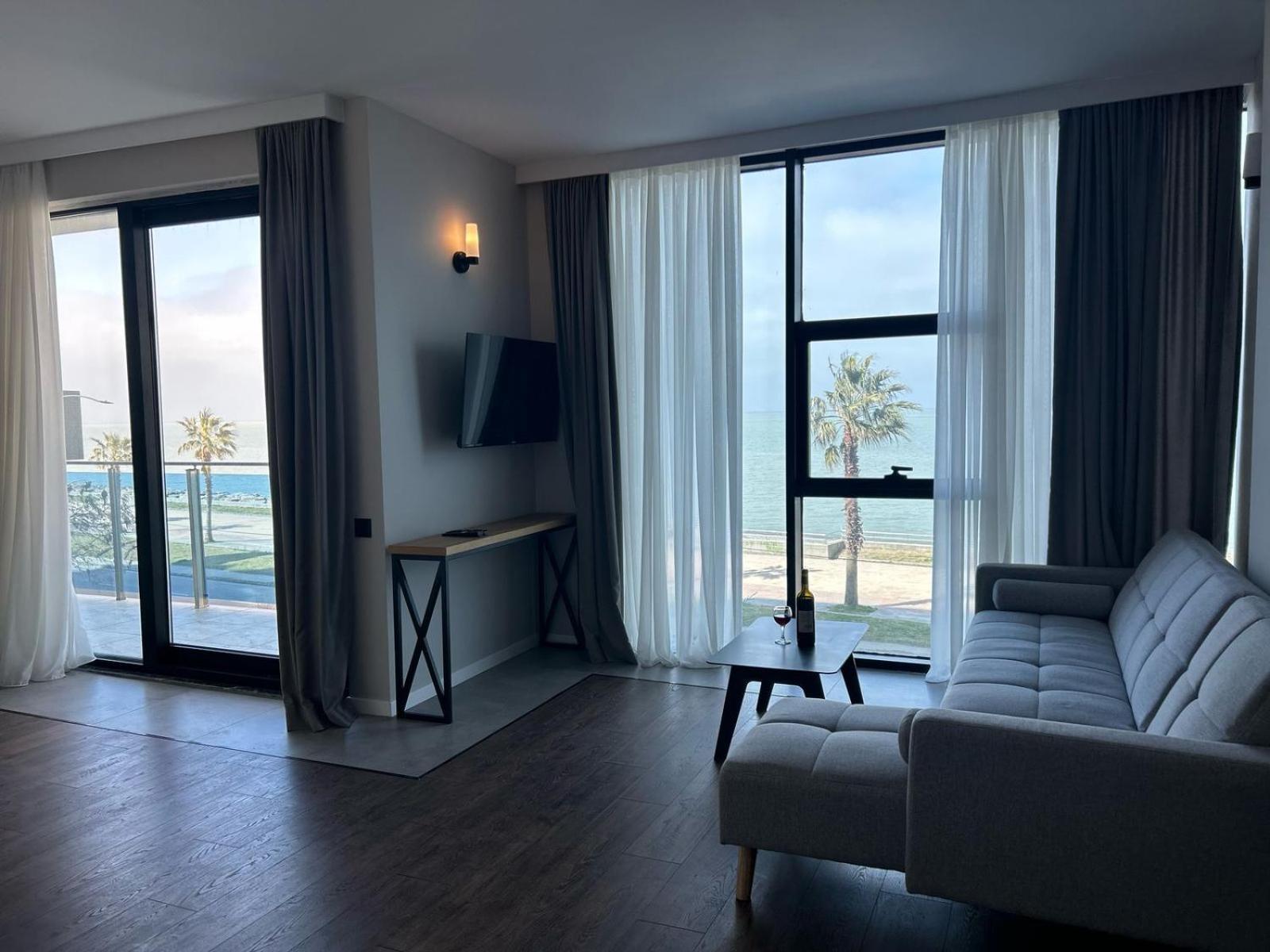 Aqua Batumi Hotel & Apartments المظهر الخارجي الصورة